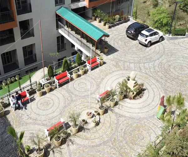 Shimla hotels with parking